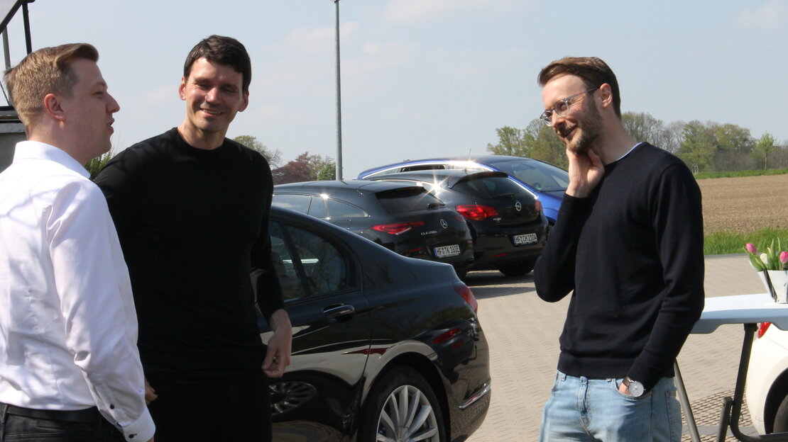  Jan Vahrenkamp im Gespräch mit Dr. Roger Gothmann und Dr. Moritz Lukas